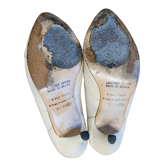 Wild Pair Vintage Cream Lace-Up Ankle Boots 1990s Size 6.5 - Picture 12 of 17